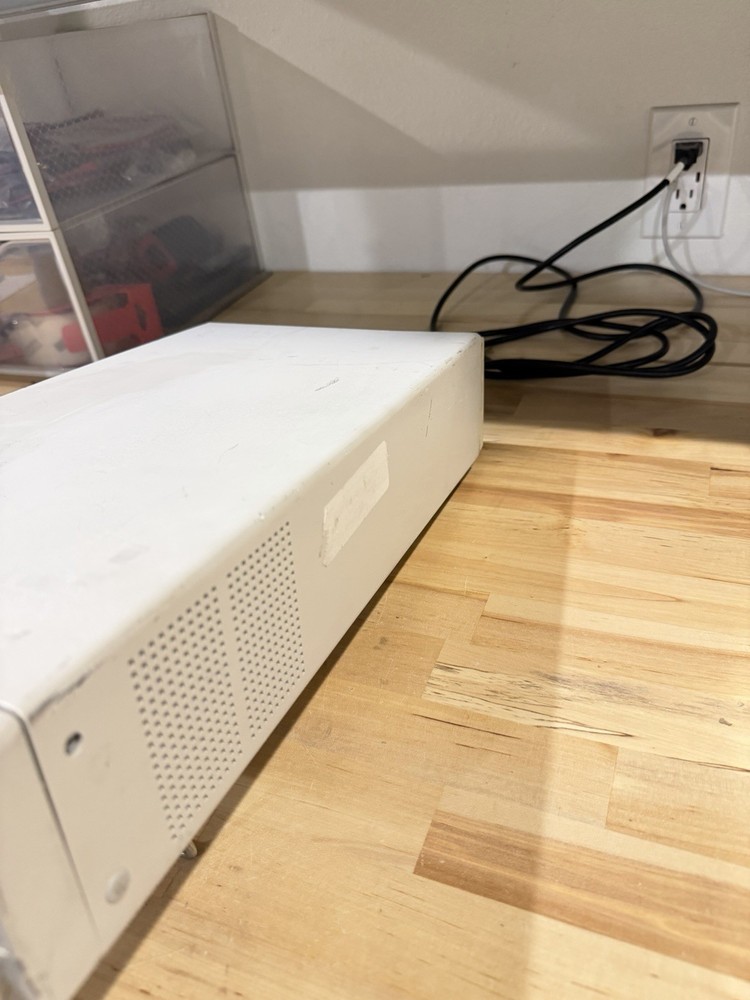 FLUKE PM6690 FREQUENCY COUNTER / TIMER ANALYZER (TESTED) SHIPS FREE