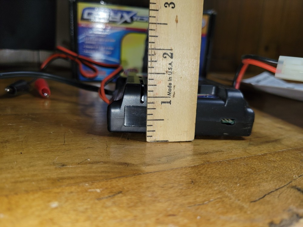 Onyx 100 AC/DC Charger