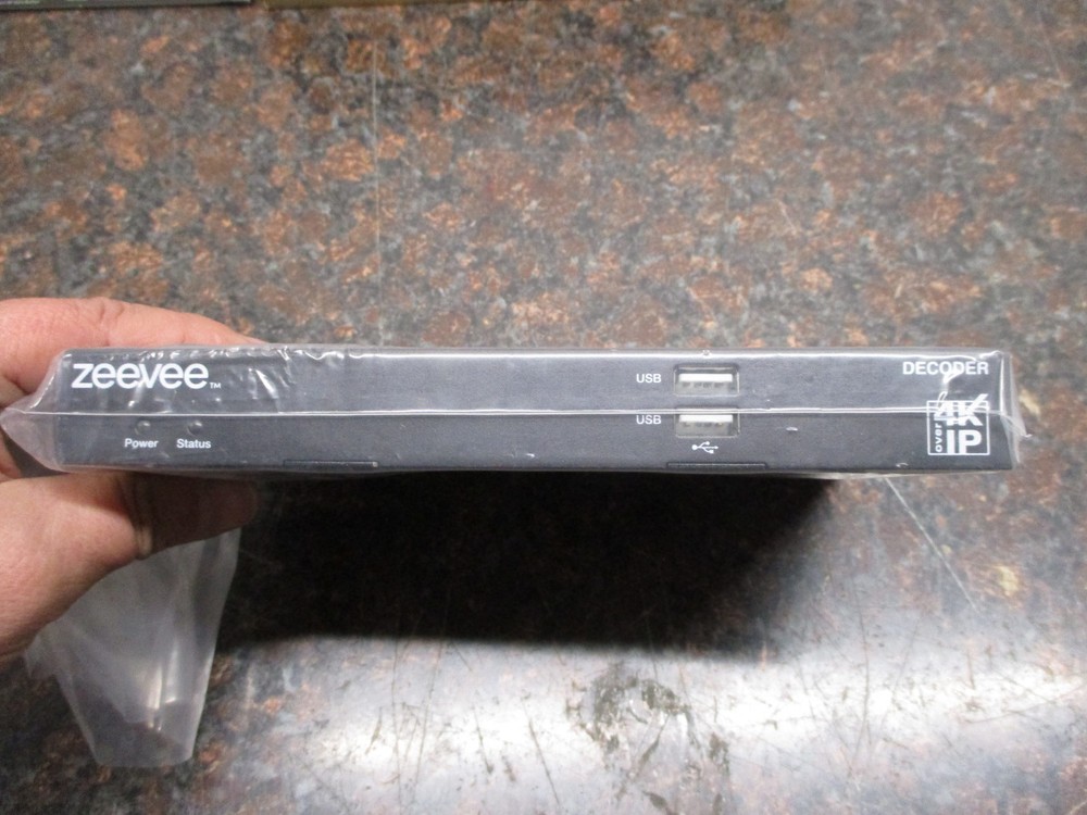 NEW ZeeVee ZyPerUHD-D ,4K Over IP Digital Video Distribution Decoder Complete