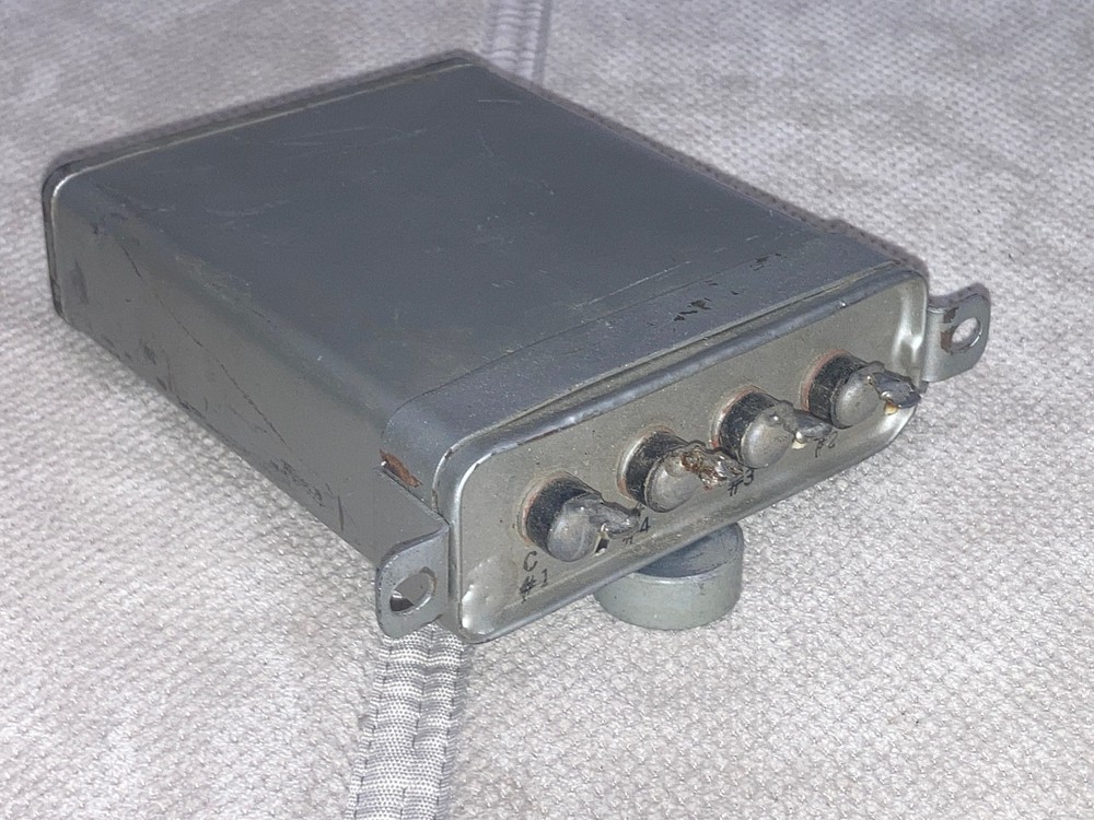 Cornell-Dublier 3 Section 600V Capacitor - 4 mfd, 4 mfd and 2 mfd