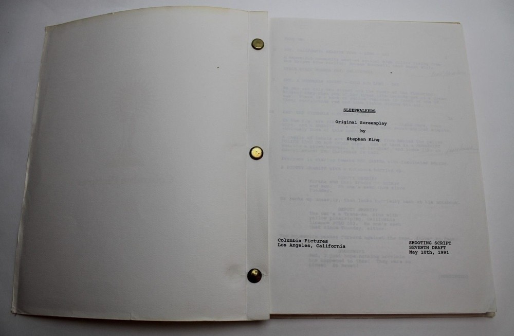 SLEEPWALKERS / Stephen King 1991 Movie Script Screenplay, supernatural creatures