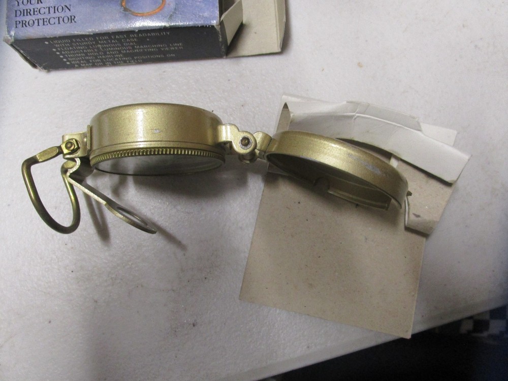 Lentsatic Compass Liquid Filled