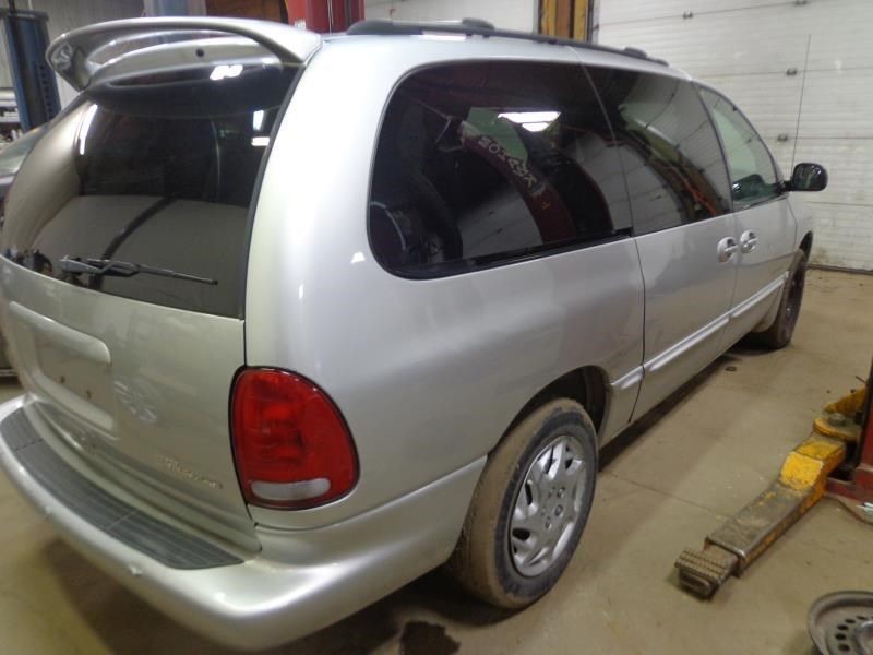 1999 CARAVAN OWNERS MANUAL