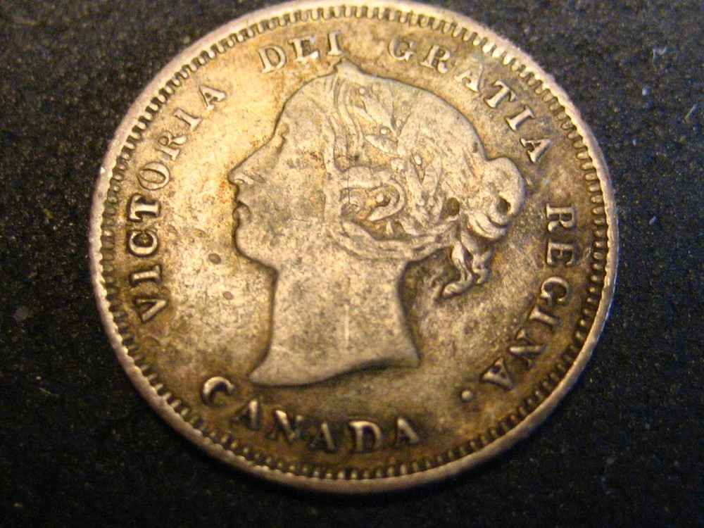 1890-H ERROR I's Canadian 5 Cent Silver