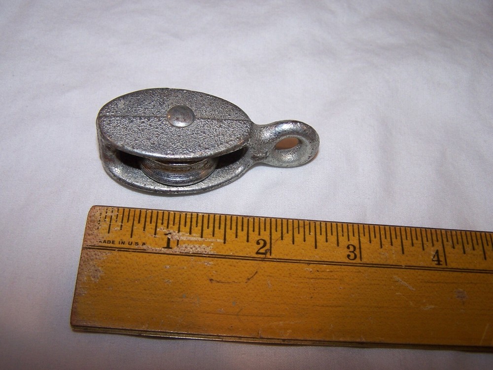Cast Iron PULLEY - Lot SD