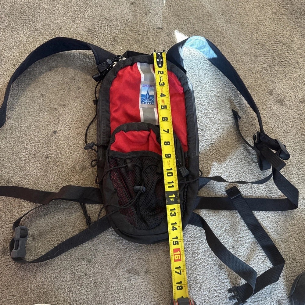 Gregory Mirage Daypack Hiking Backpack Red/Black Small