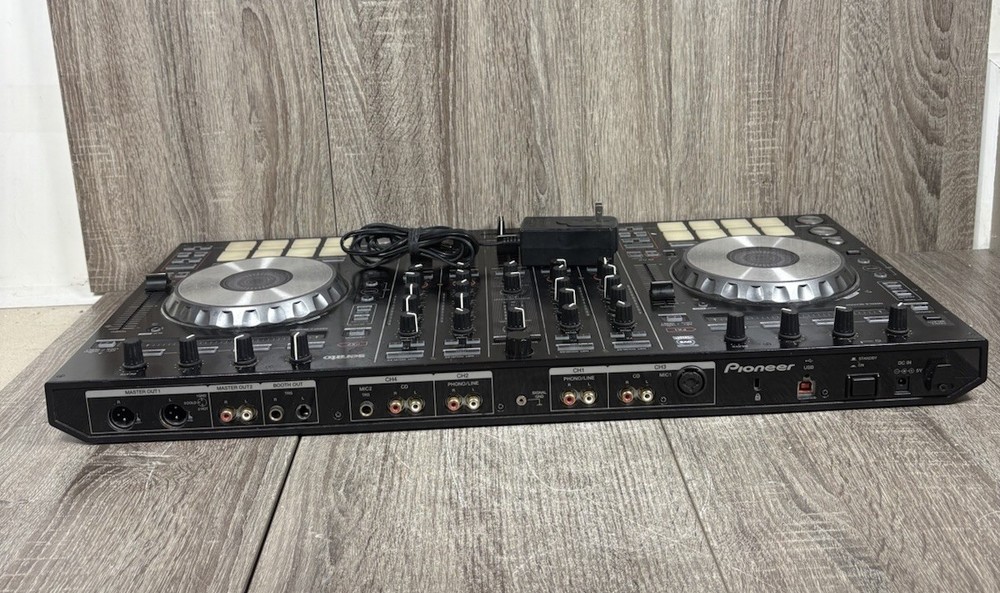 Pioneer DDJ-SX2 Performance DJ Controller With AC Power Adapter Tested.