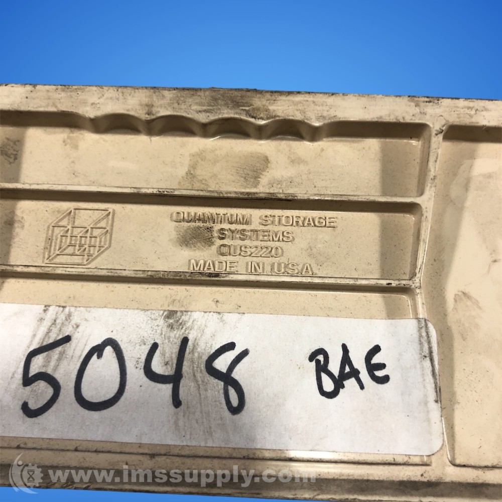 Quantum Storage Systems QUS220 Stack and Hang Bin USIP