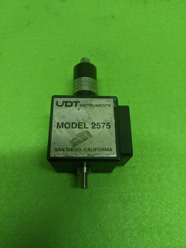 UDT INSTRUMENTS Model 2575 Sensor Head