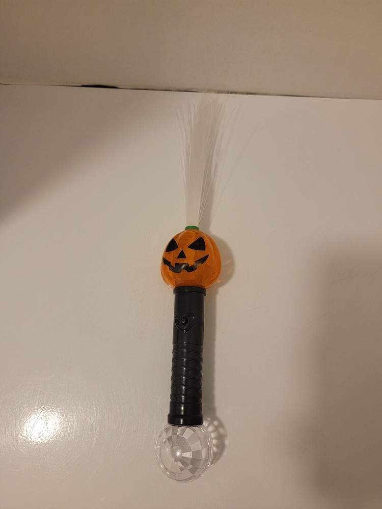 Light Up Pumpkin Wand NEW