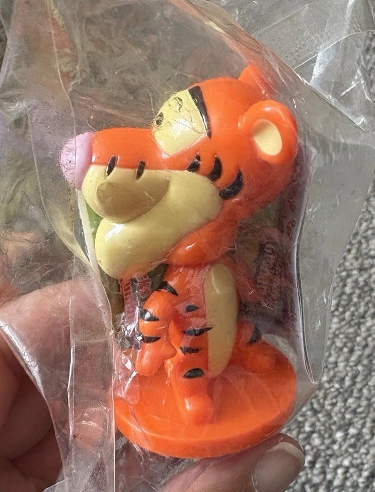 Vintage Kellogg Tigger Bobble Head Toy Unopened