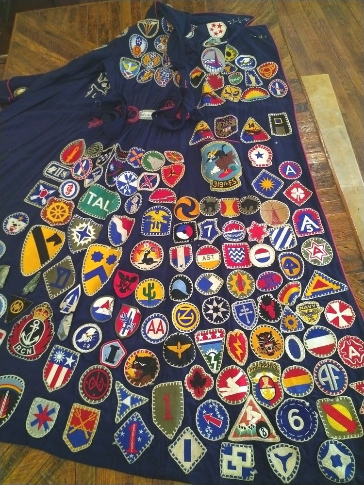 *UNIQUE* WW2 Nurse Uniform COVERED w/ Distinctive Insignia, Unit Patch, Airborne