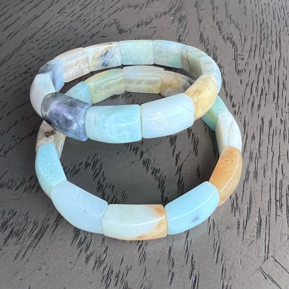 Caribbean calcite soft bangle
