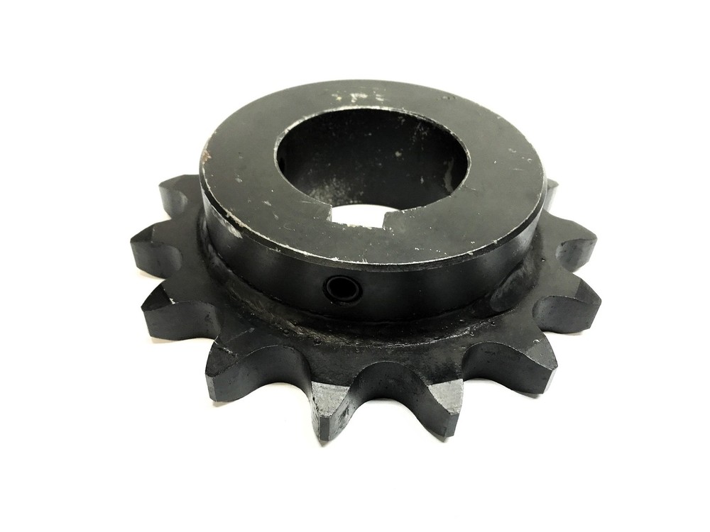 UST 2-1/2" Bore Roller Chain Sprocket W/ Keyway H100A15 USED