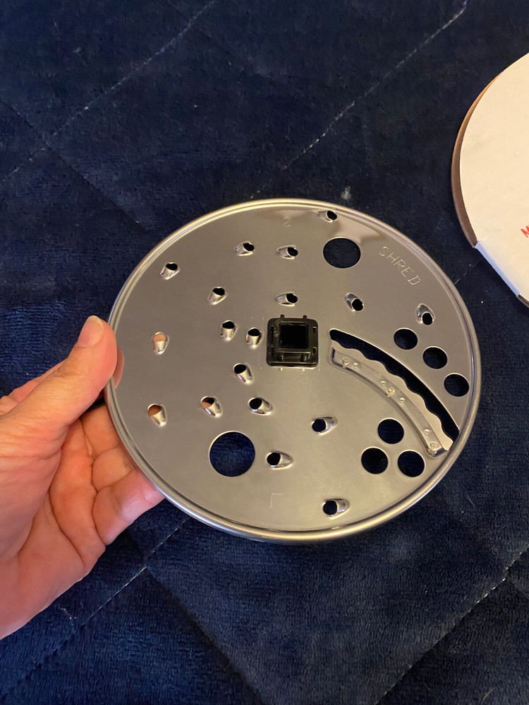 Cuisinart Pro Classic Food Processor Shread Blade New!