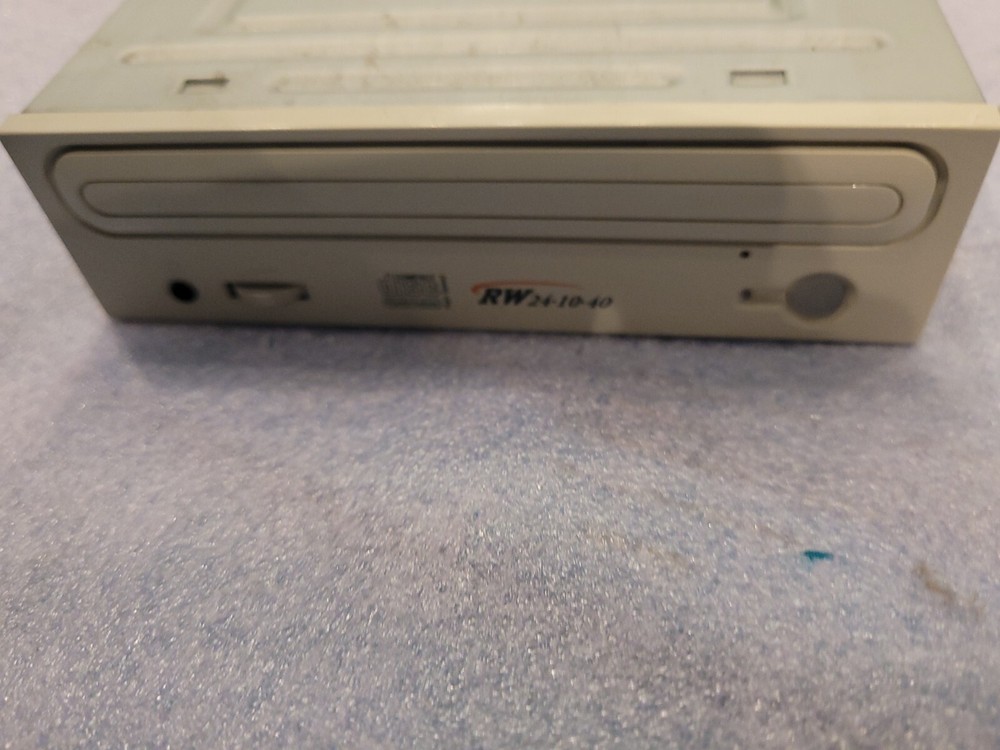 Samsung SW-224 CD-Rewritable Drive