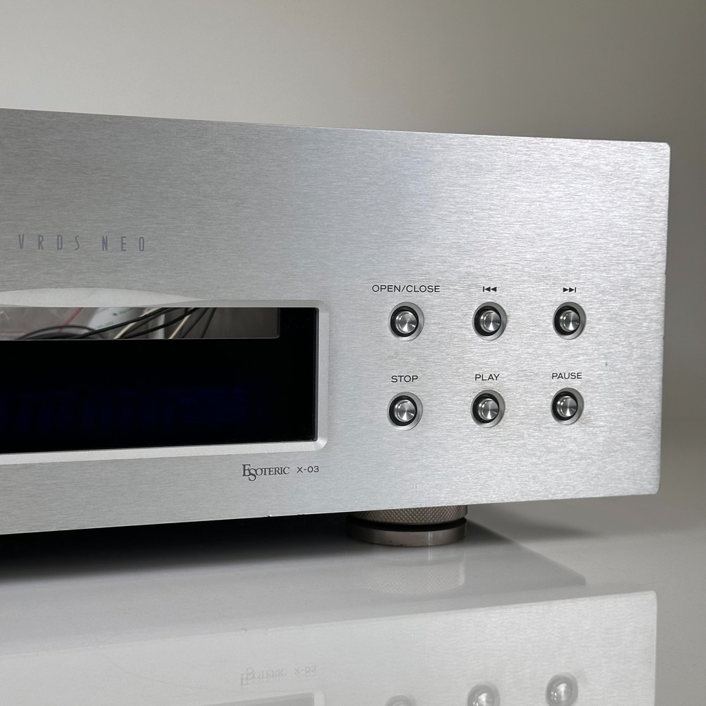 Esoteric X-03 SACD Player; Silver; AS-IS