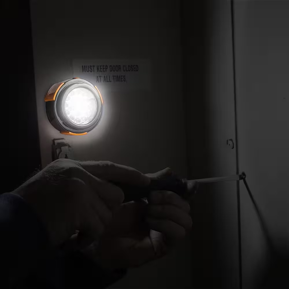 Tradesman Pro Work Light