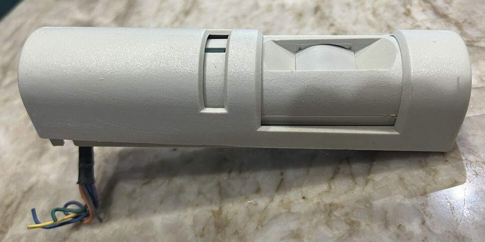 Bosch DS150i Request to Exit PIR Motion Detector - White A-8