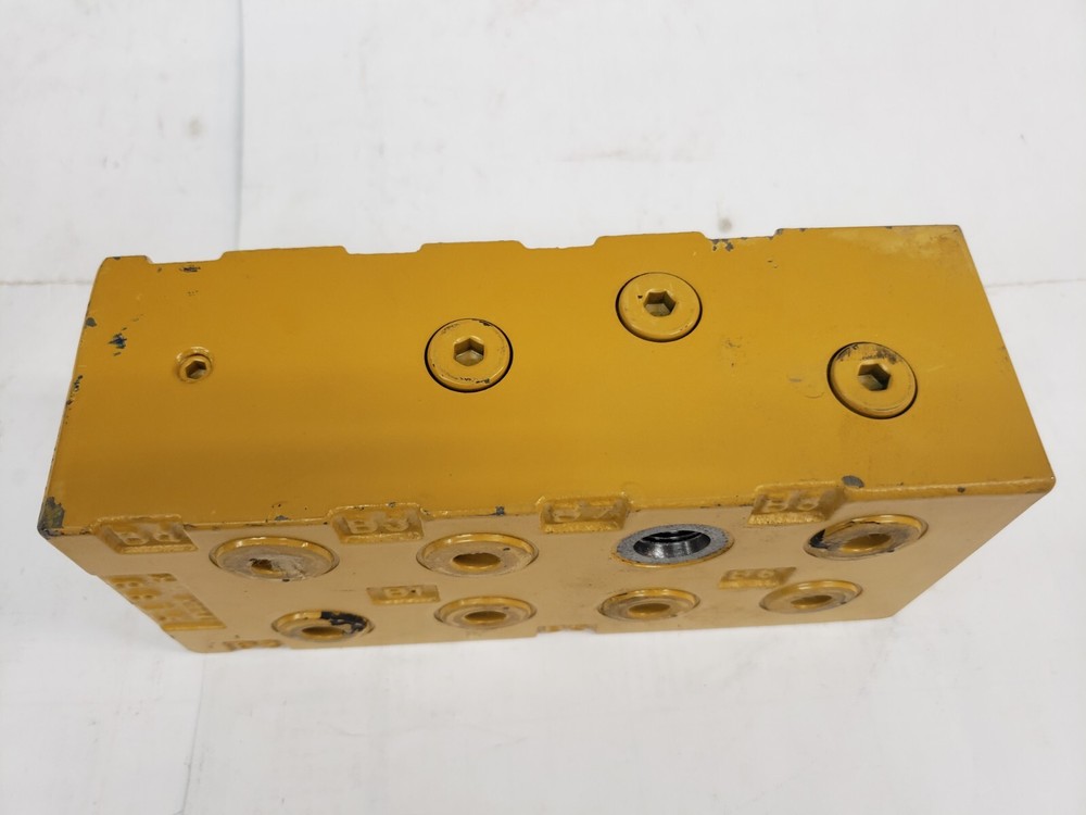 OEM CAT 323-7560 Hydraulic Shuttle Valve