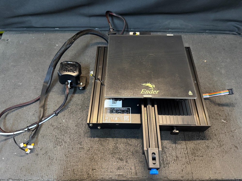 Creality Ender 3 V2 3D Printer