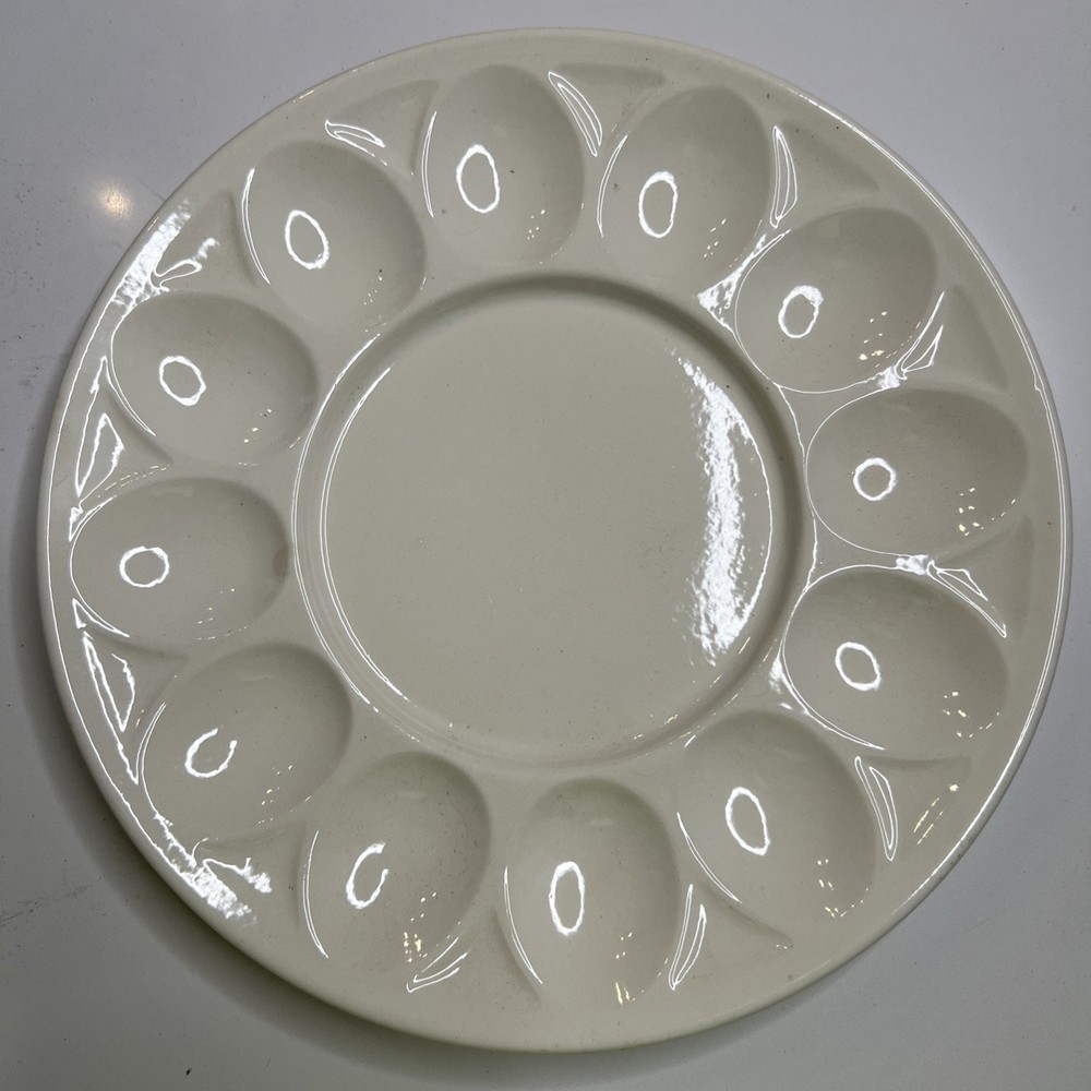 Egg Cooker With Egg Display Dishes Nostalgia Brand