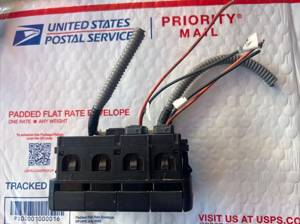 Freightliner CASCADIA SWITCH PANEL Dash Panel - Used | P/N A0660973000