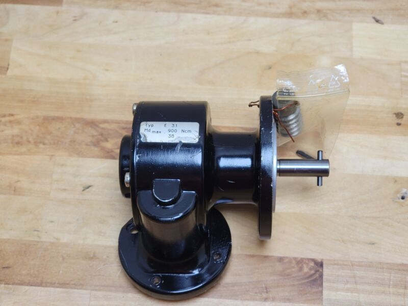 Getriebe Gear Gearbox Typ E31 , 900 Ncm