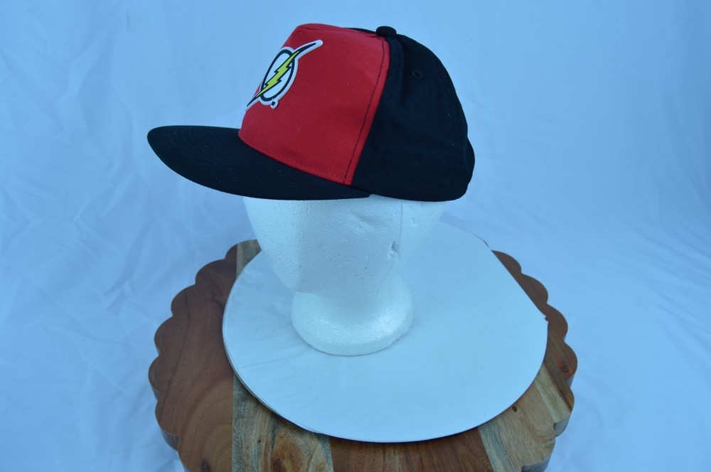 Official DC Comics Flash Youth Hat