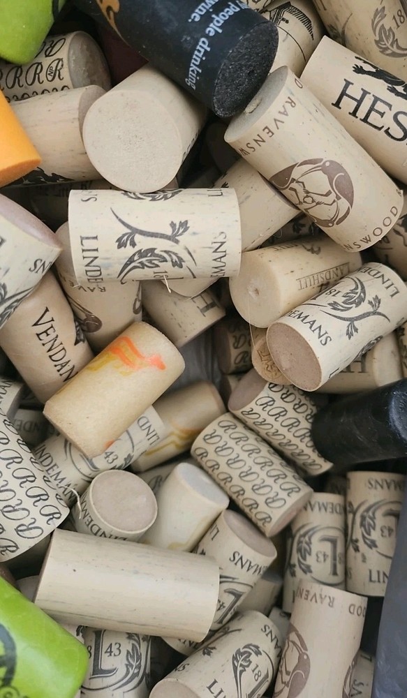 Synthetic Wine Corks 273 Count Used