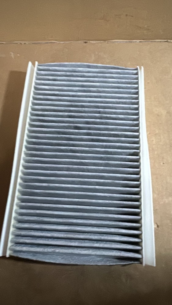 Bosch R2535 Activated Carbon Cabin Filter Replacement Filter.