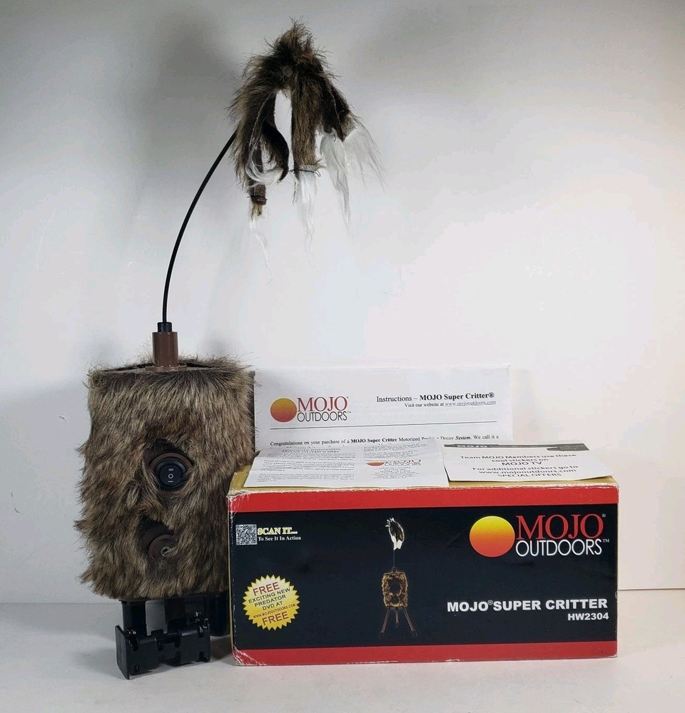 MOJO Outdoors Super Critter Predator Decoy System