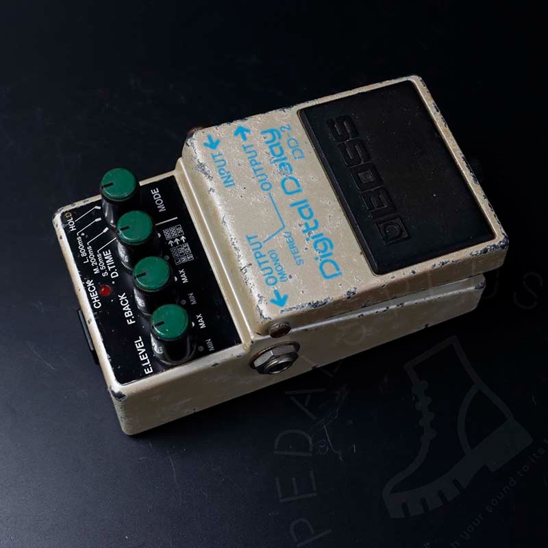 Boss DD-2 Digital Delay (Blue Label) 1983 - 1986 - White