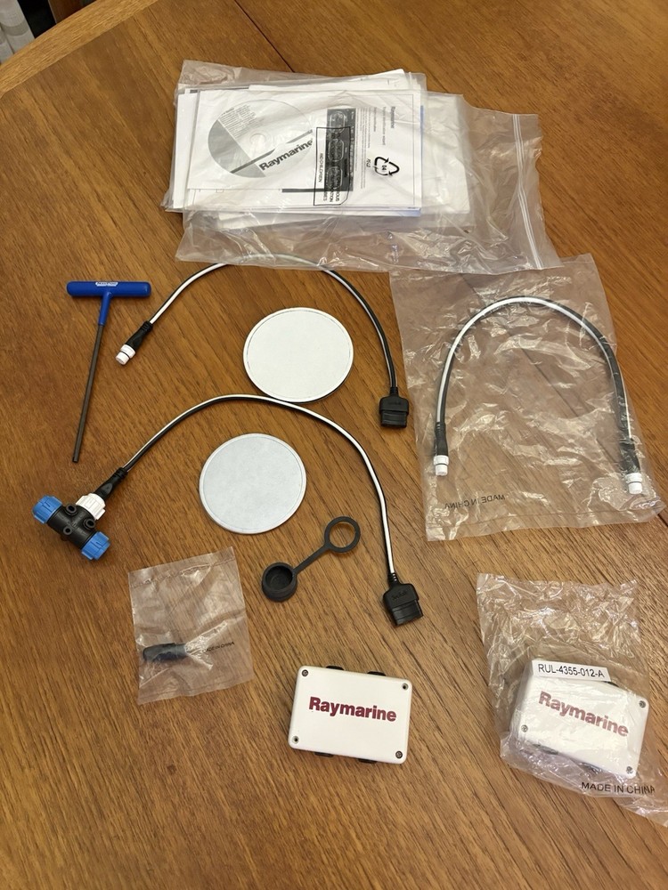 Assorted Raymarine Autopilot / Chartplotter Cables, Connectors and Manuals
