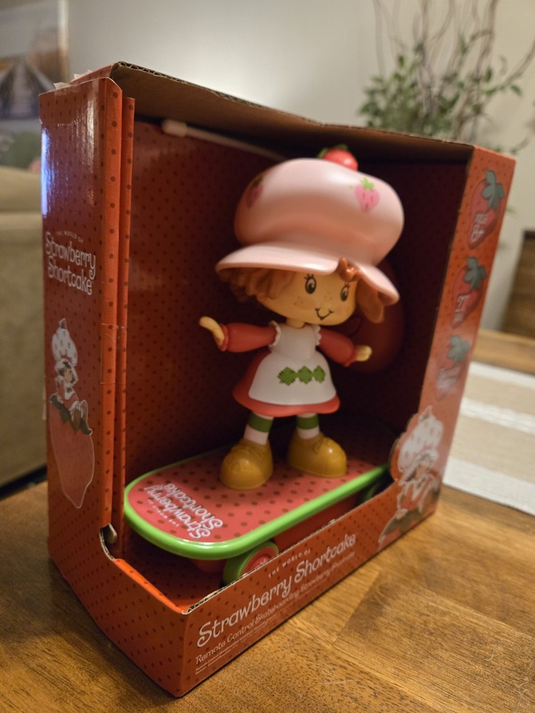 NEW, REMOTE CONTROL SKATEBOARDING STRAWBERRY SHORTCAKE