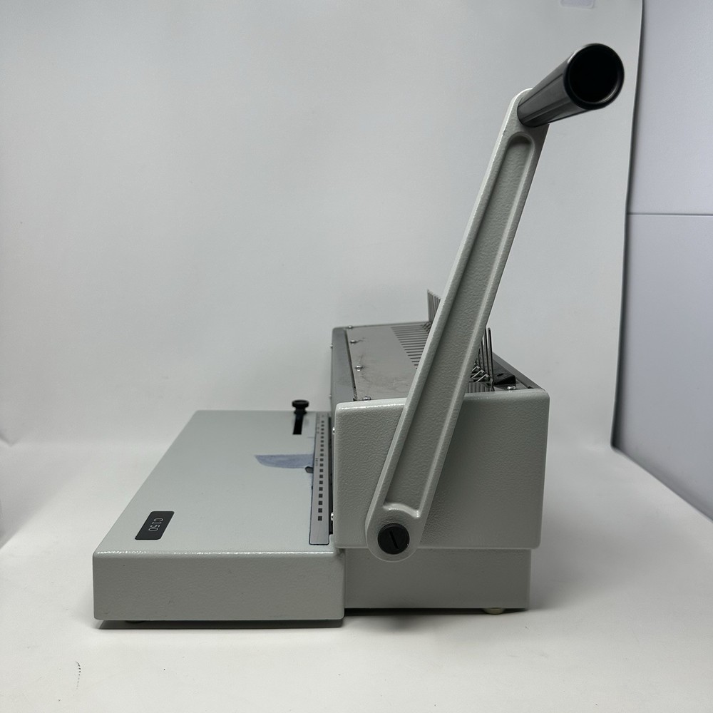 GBC CombBind C150 Heavy Duty Comb Binding Machine with Binder Stock