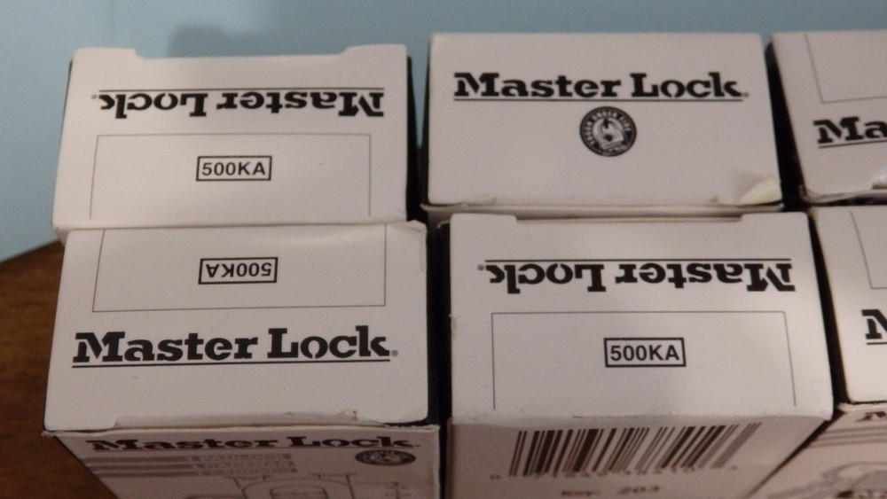 10 Master lock padlocks 500KA, Key 203 w/Keys new in Box