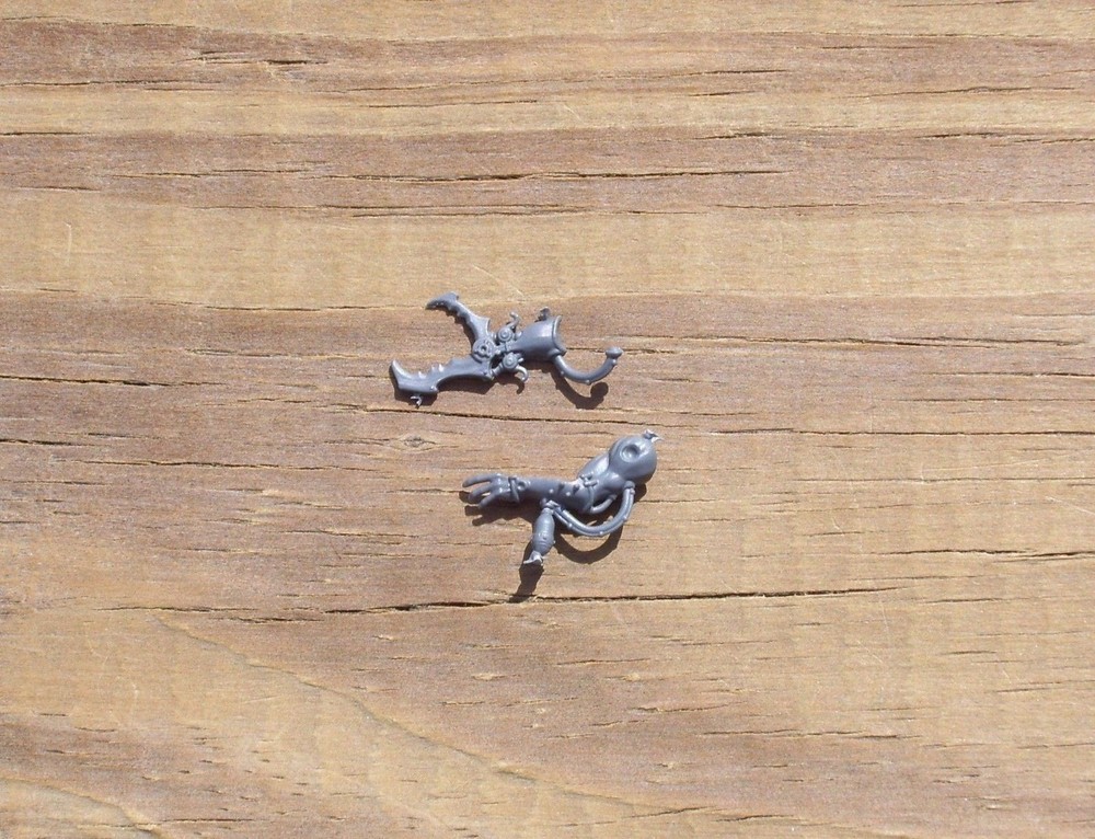 40K Drukhari Wracks Scissorhand Bits