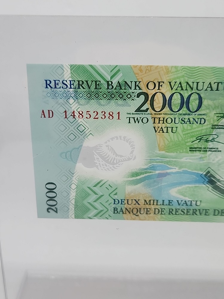 Vanuatu, 2000 Vatu, 2014, POLYMER, Birds