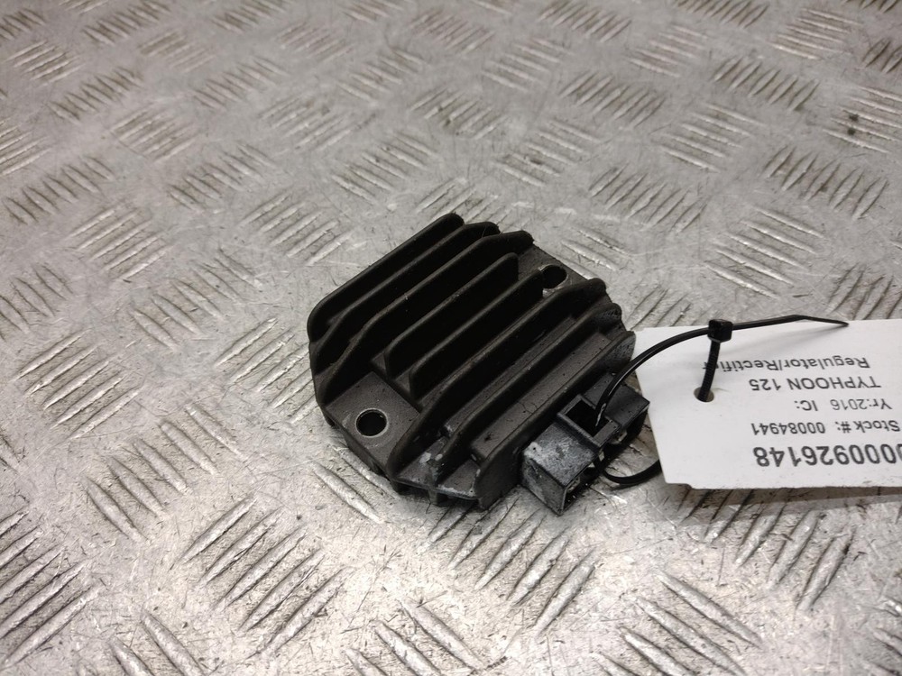 2016 PIAGGIO TYPHOON 125 MY11 Regulator Recitfier