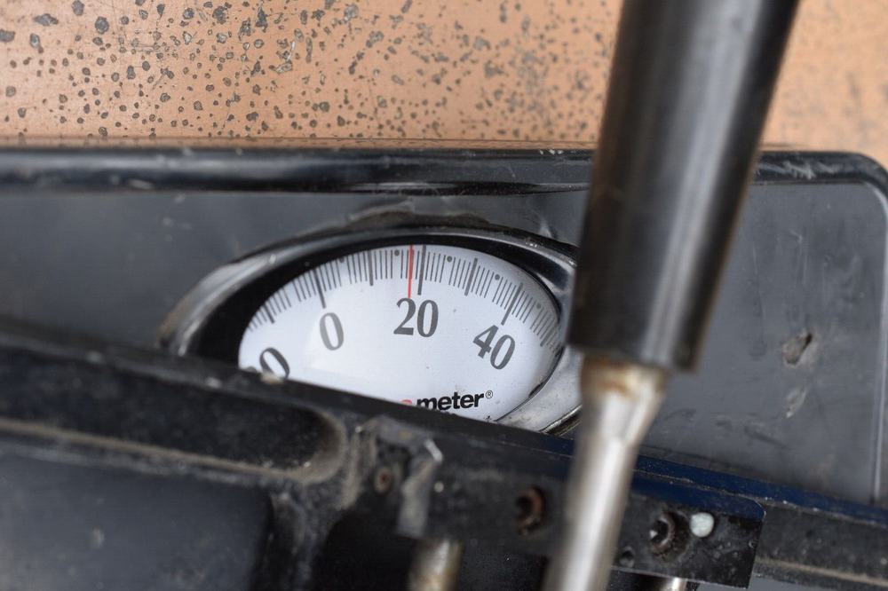 Renishaw tripod base