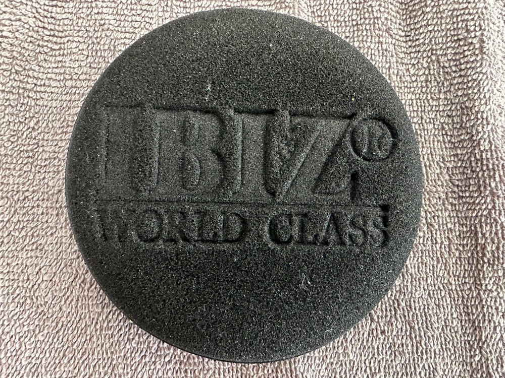 IBIZ World Class Everything Applicator Sponge Black