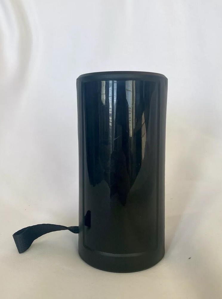 WIRELESS SPEAKER Super Bass Speaker LED Bluetooth Handheld Cellphone Accessory