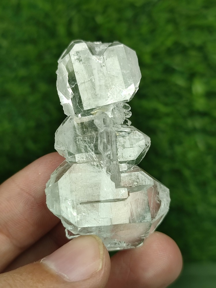 Faden Quartz Crystal With Beautiful Luster & Unique Growth-Pk