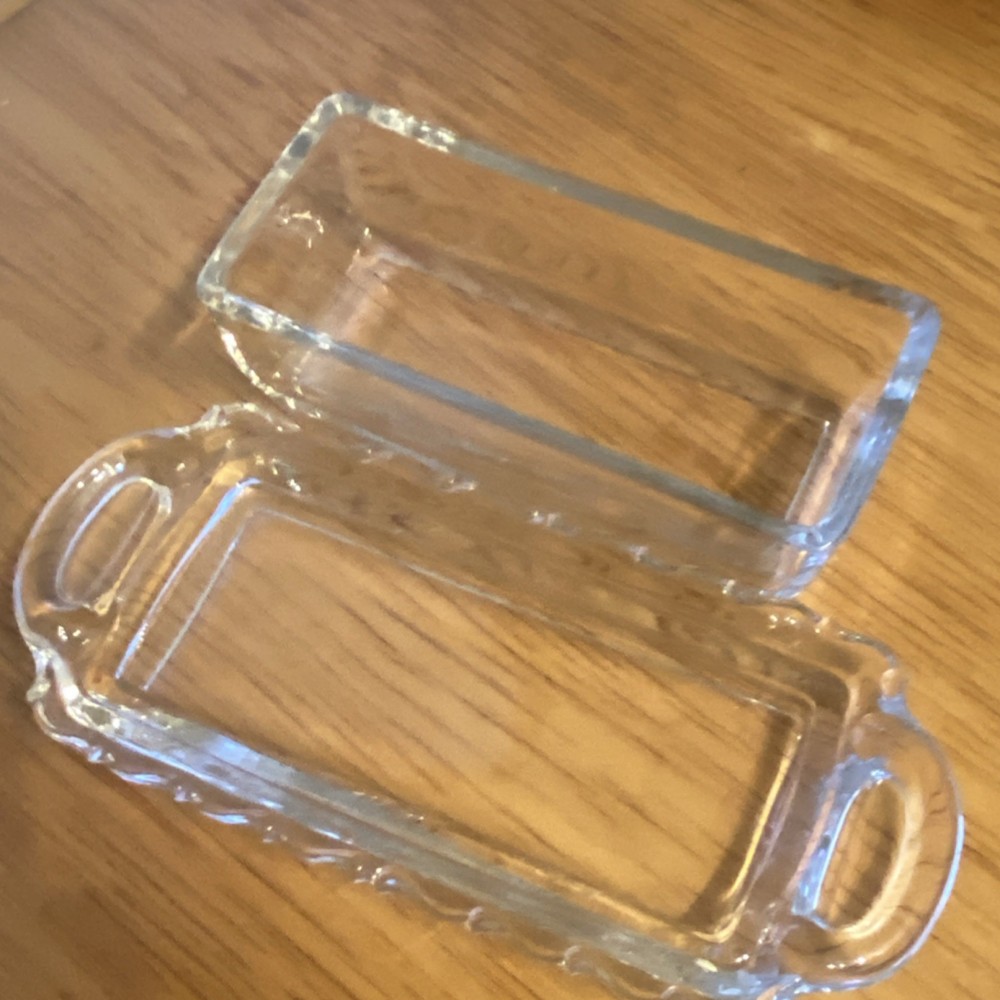 Clear Glass Rectangular Covered Butter Dish with Lid, Glossy Finish