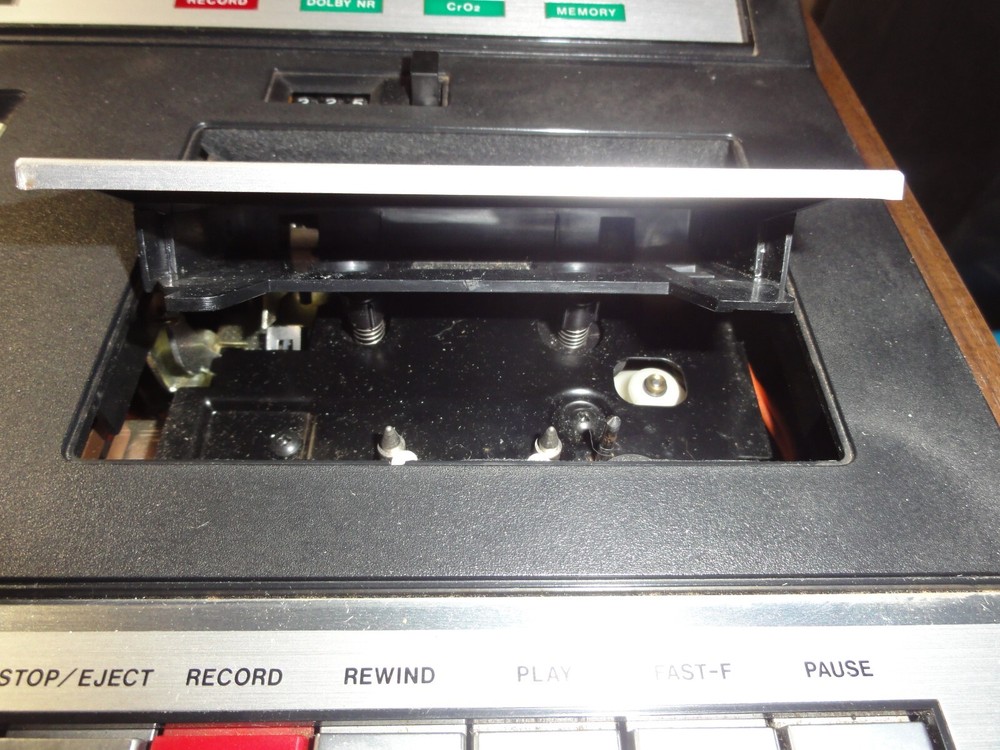 Vintage Realistic SCT-9 Solid State Stereo Cassette Deck Good for Restoration