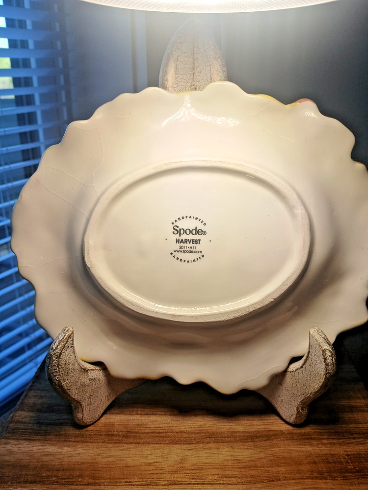 Spode Fall Harvest Salt & Pepper Shaker w/ Leaf Tray Plate