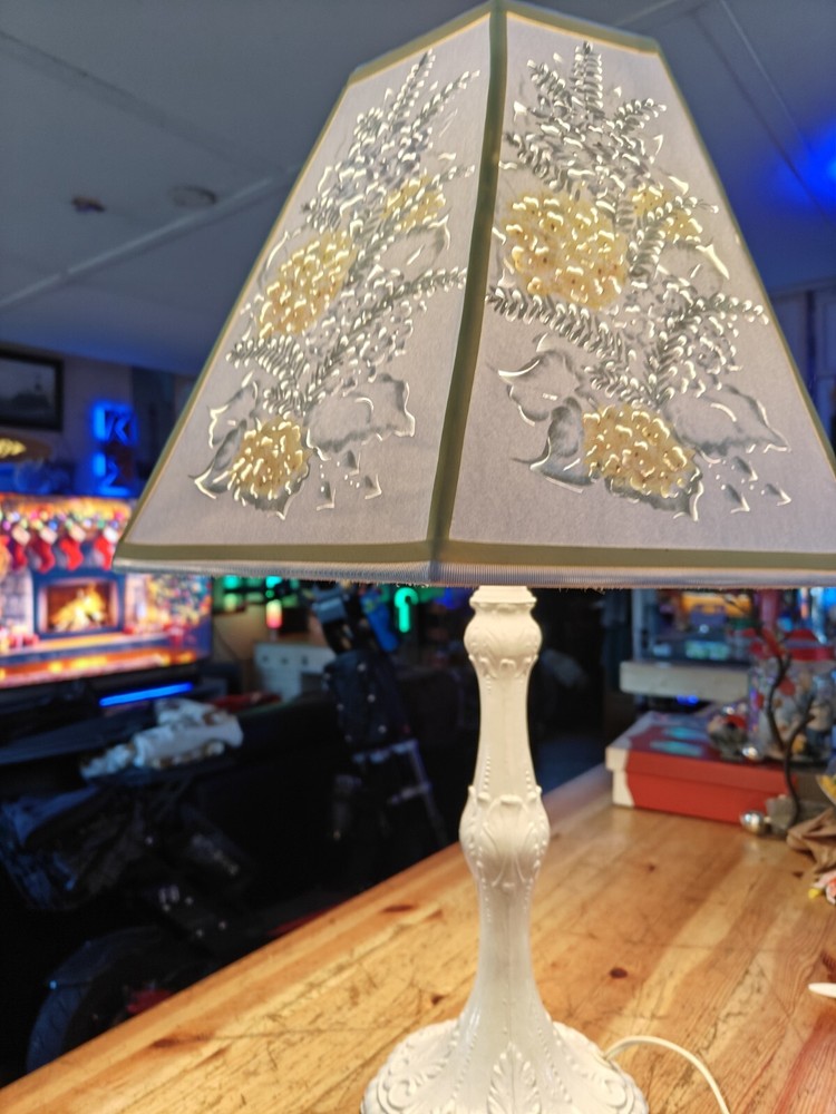 Stunning Lamp W Light Shine Thru Shade