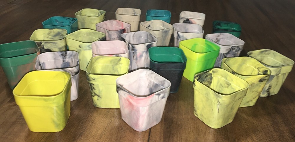 24 mid century seed starter pots 1960-80~marbled plastic multi colored 2"X2"