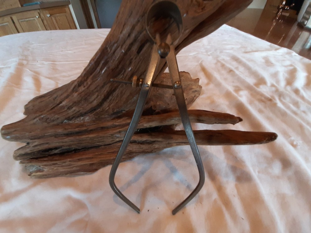 VINTAGE JAPAN DIVIDER